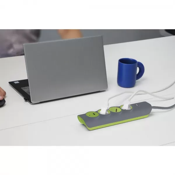 RPC 73 prodlužovací přívod 1,4m/3 3×1,5mm USB RETLUX