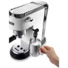 ESPRESSO PÁKOVÉ DE'LONGHI EC685.W