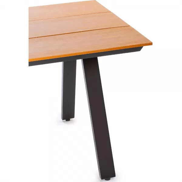 Zahradní stůl 1/2 FIELDMANN FDZN 5058