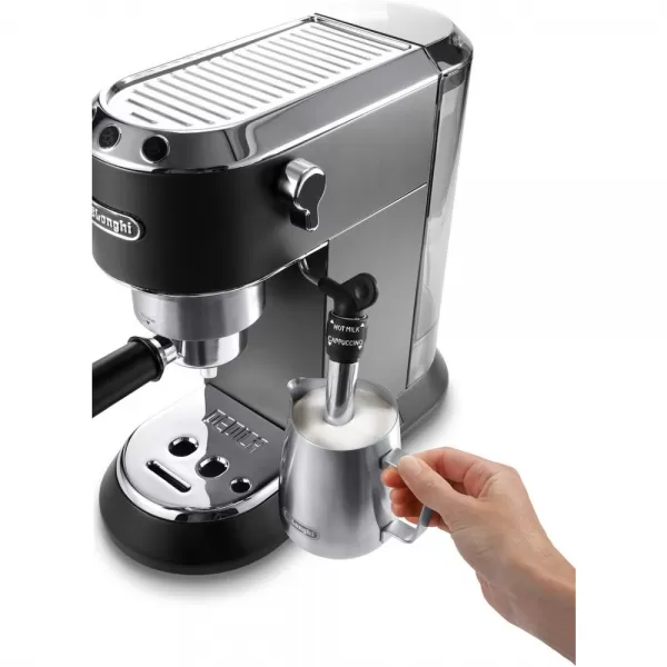 ESPRESSO PÁKOVÉ DE'LONGHI EC685.BK