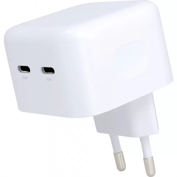 YAC 2133 Dual USB C nabíječka 36WYENKEE